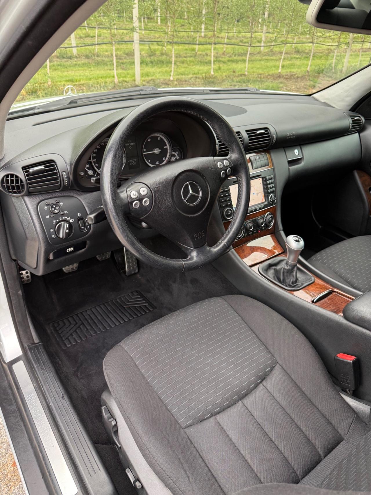 Mercedes-benz C 220 CDI cat Avantgarde Sport