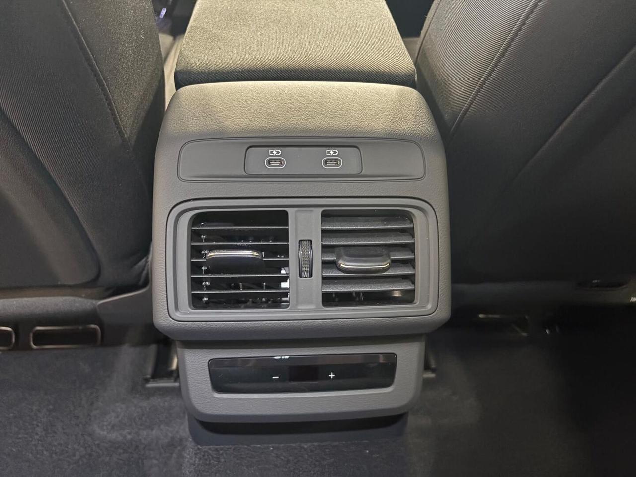 Audi Q5 Sportback 2.0 tdi mhev+ Bus.Advanced quattro 204cv s-tronic