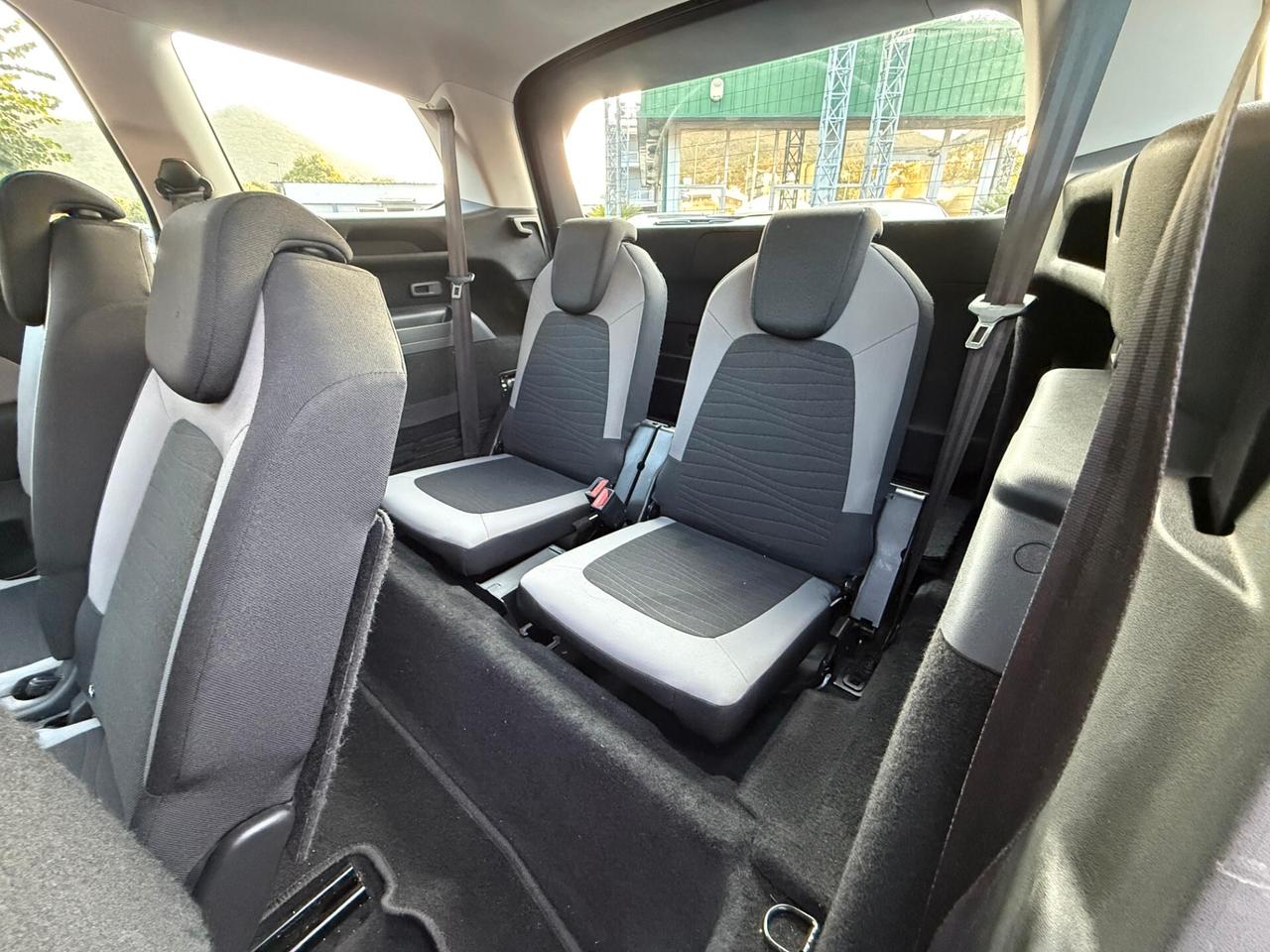 Citroen Grand C4 Picasso 1.6 e-HDi 115 Business