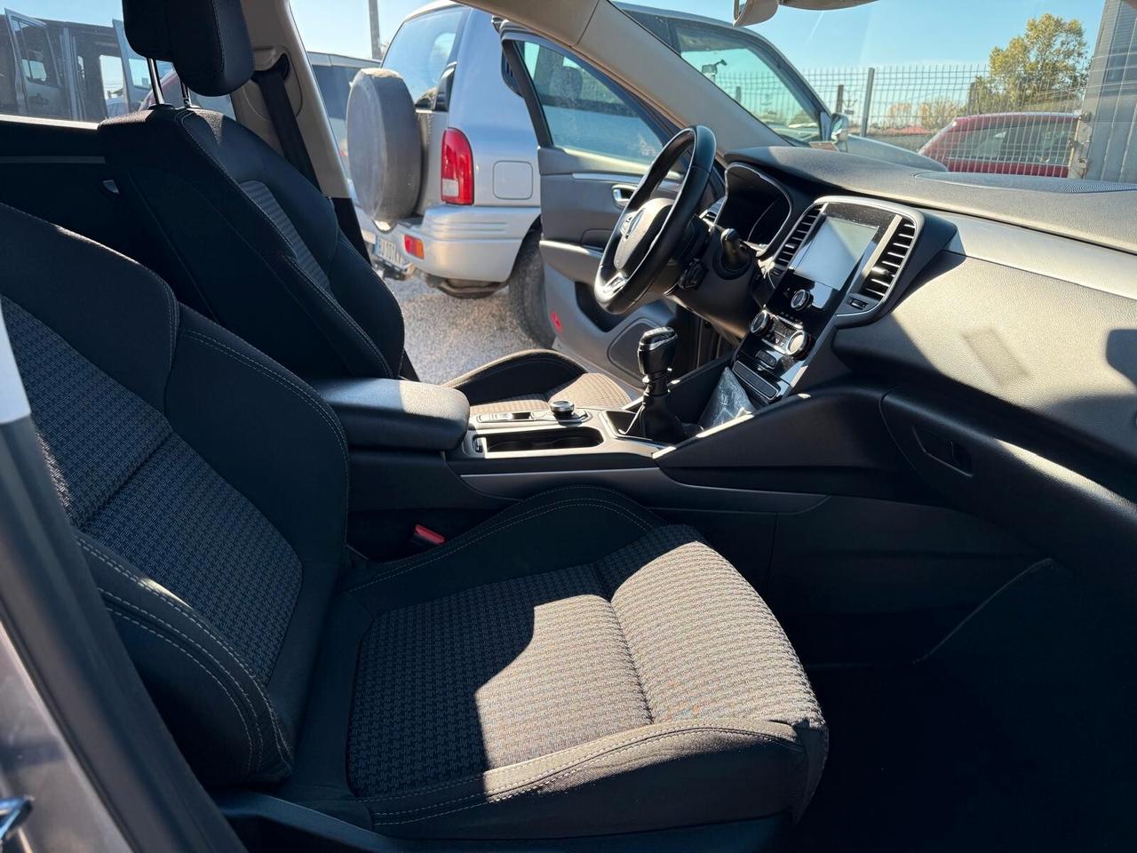 Renault Talisman Sporter Blue dCi 120 CV Business