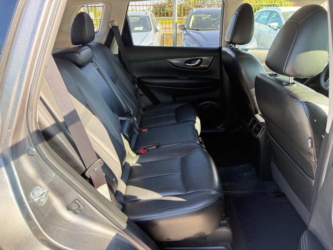 Nissan X-Trail 1.6 130 CV 2WD Tekna