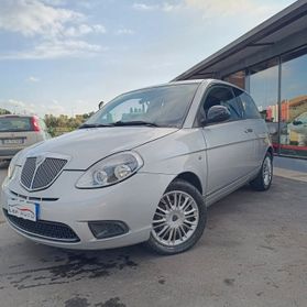 Lancia Ypsilon 1.2 69 CV OK NEOPATENTATI