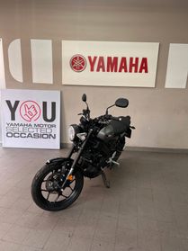 Yamaha XSR 125 lunar grey