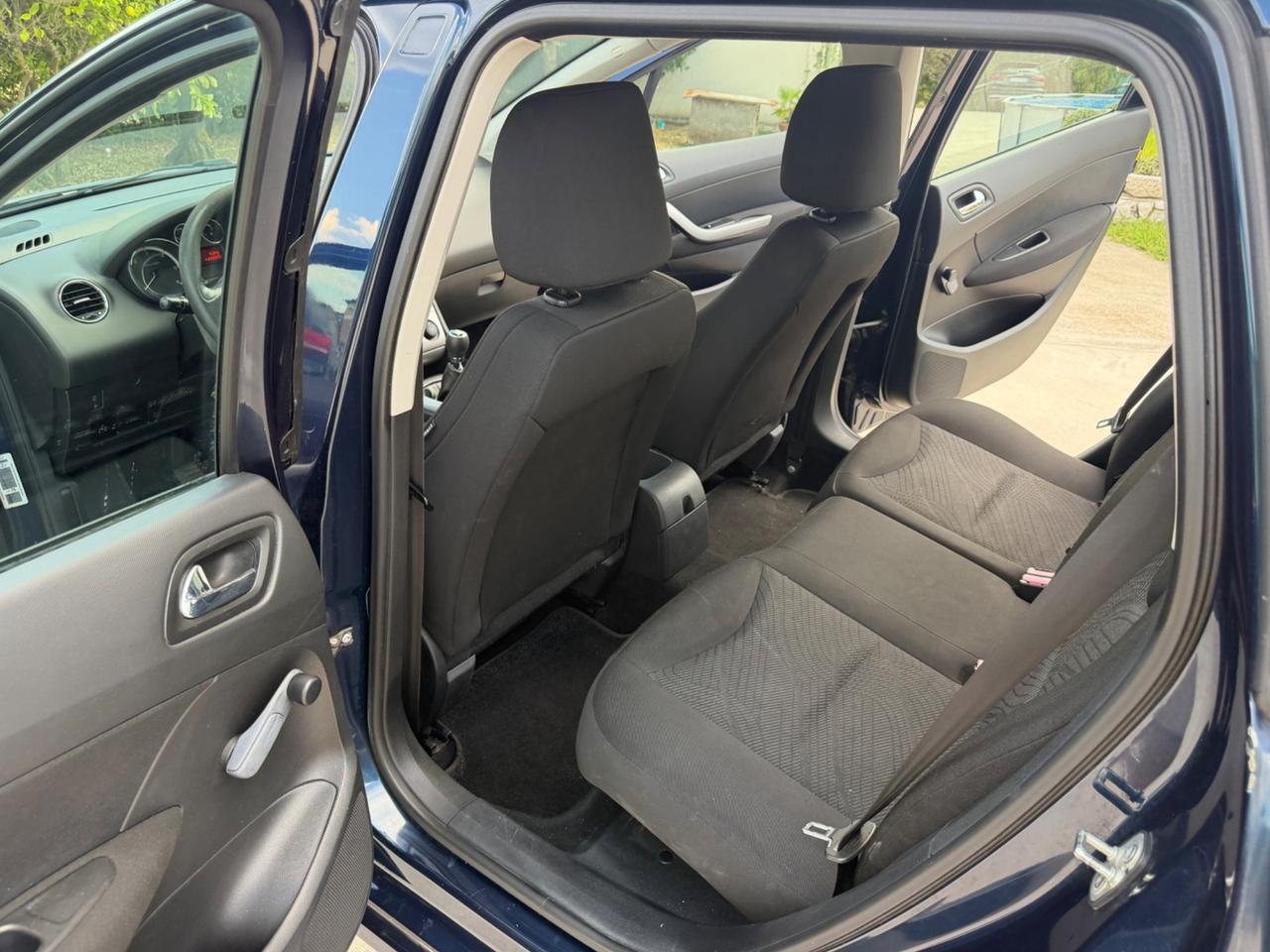 Peugeot 308 1.6 8V HDi 93CV FAMILIARE
