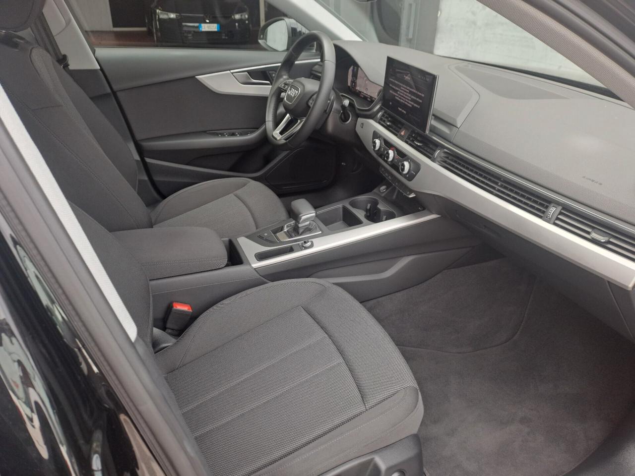 Audi A4 Avant 35 2.0 TDI 163CV S-tronic