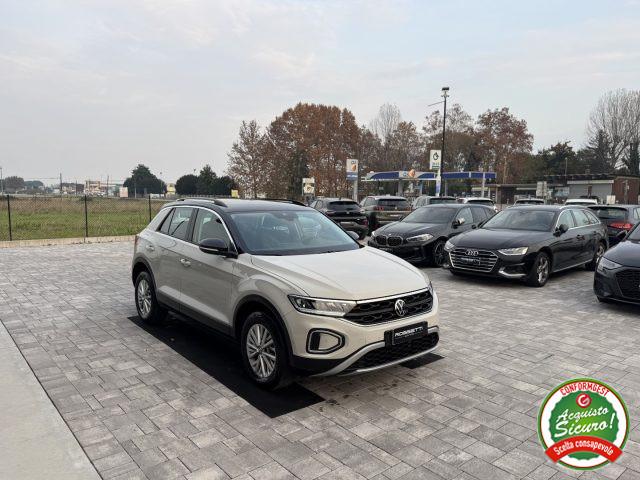 VOLKSWAGEN T-Roc 1.0 TSI RESTYLING ANCHE PER NEOPATENTATI