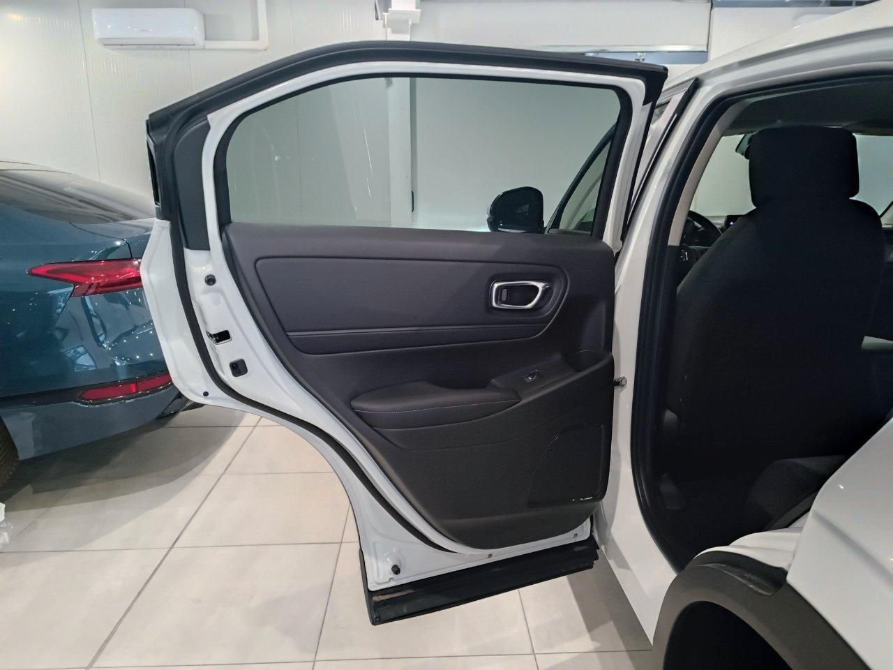 Honda HR-V HR-V 1.5 hev Elegance ecvt 131 cv