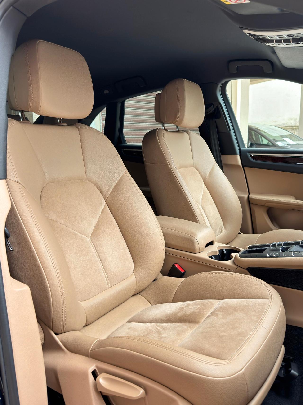 Porsche Macan 2.0 245 cv PDK