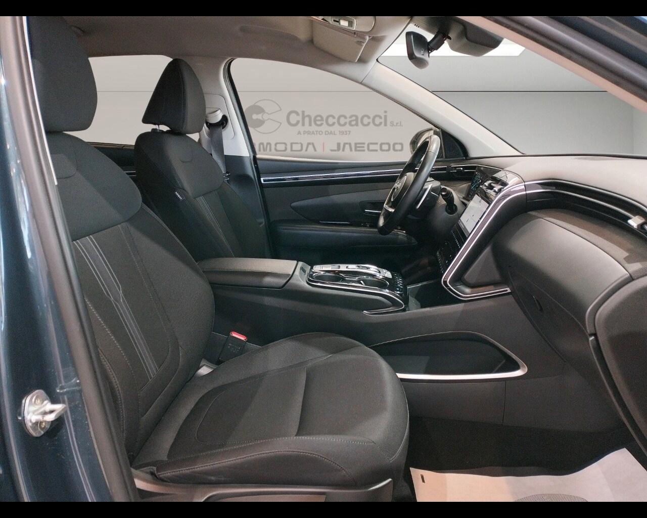 HYUNDAI Tucson 3ª serie Tucson 1.6 HEV aut. Ex...