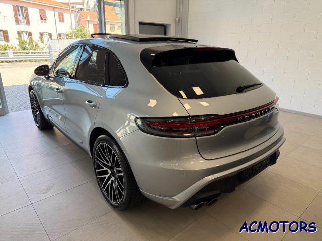 PORSCHE Macan 2.0