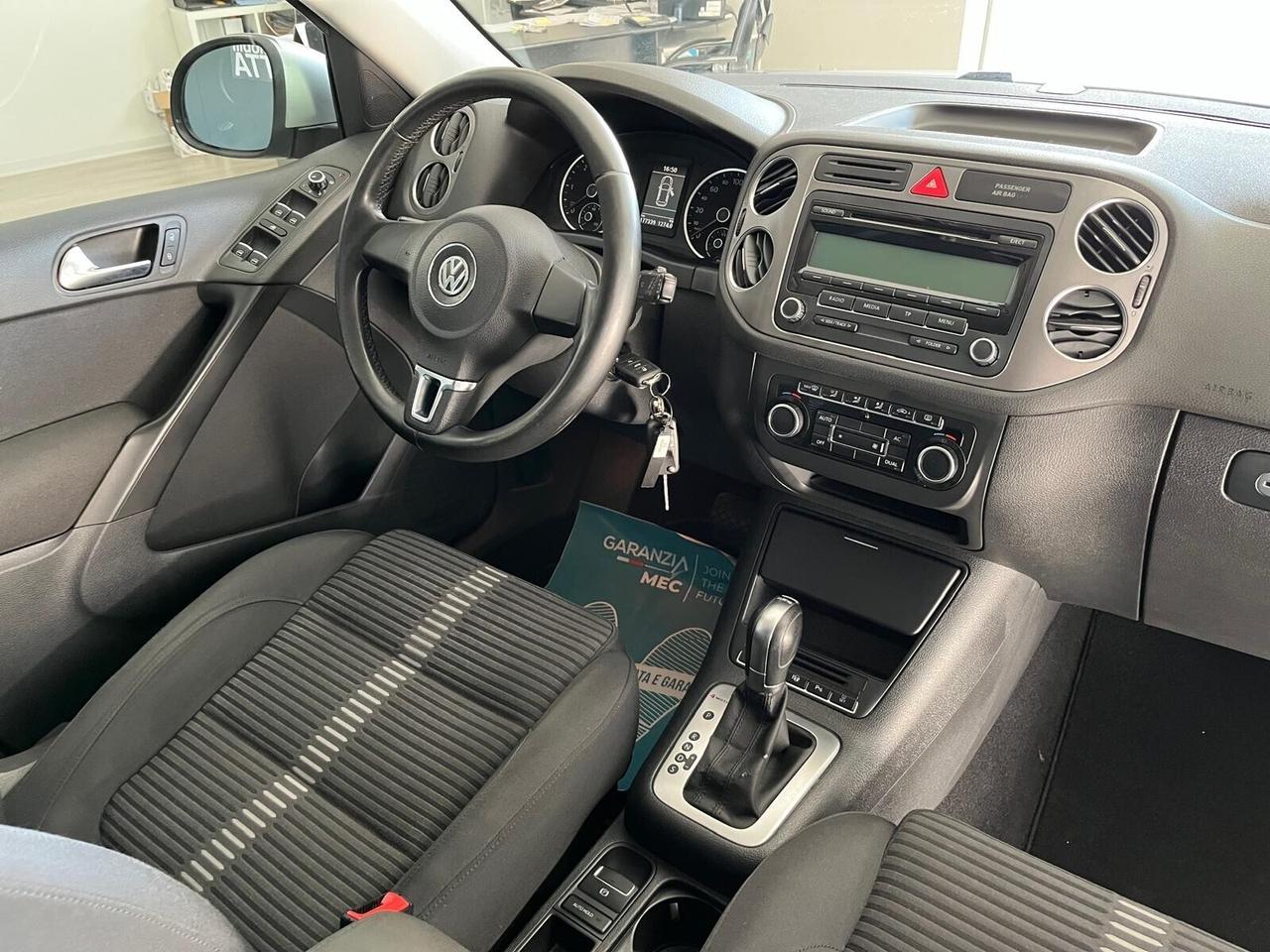 Volkswagen Tiguan 2.0 TDI DPF 4MOTION DSG Sport &