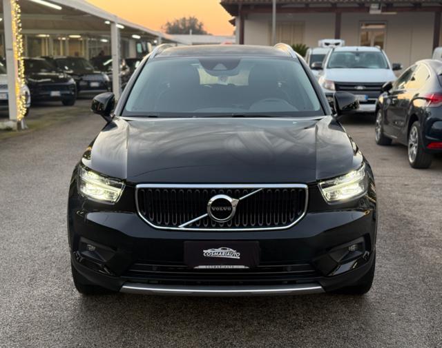 VOLVO XC40 D3 Geartronic Momentum Pro