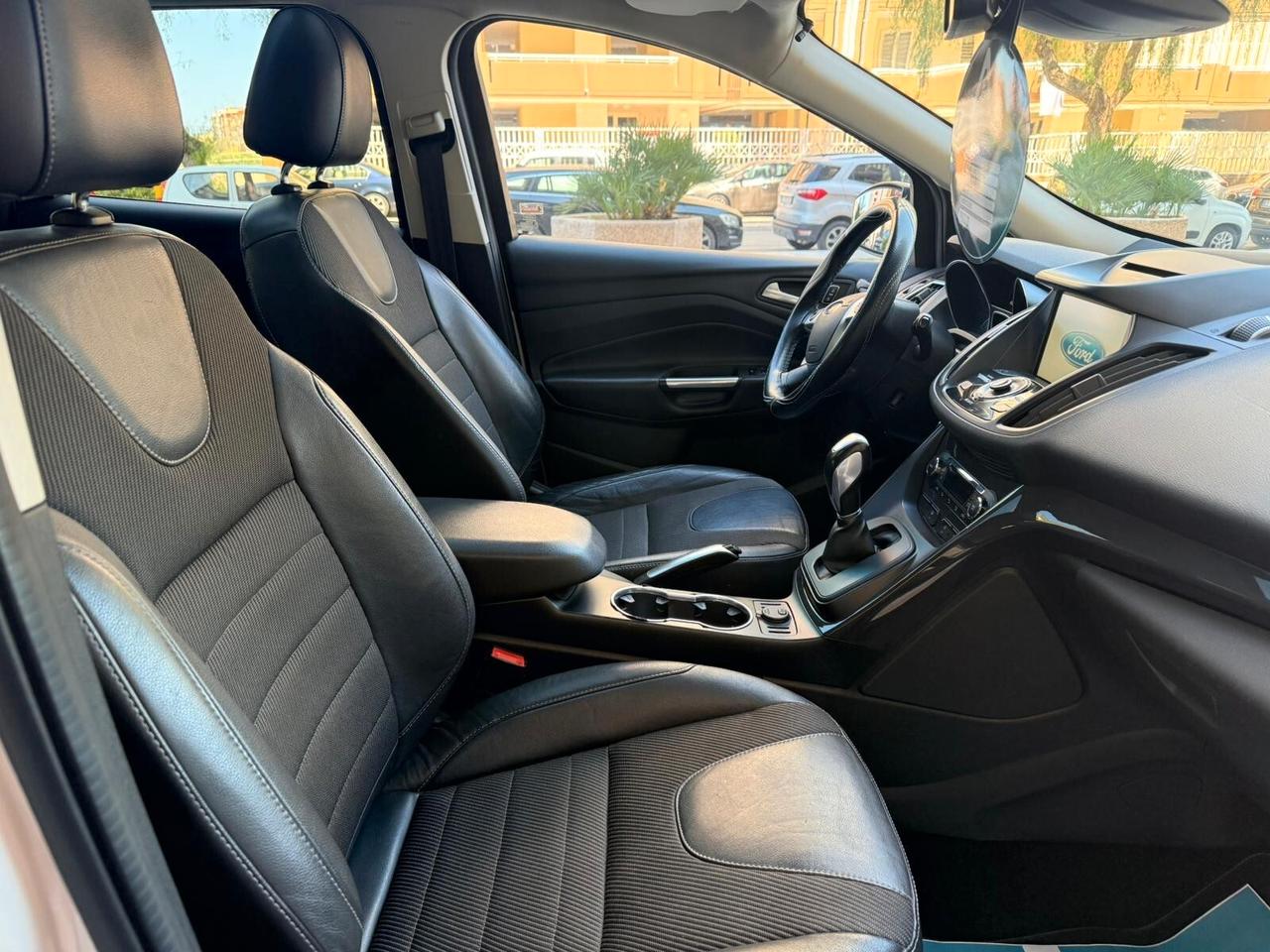 Ford Kuga 2.0 TDCI 150 CV S&S 4WD Powershift Titanium X