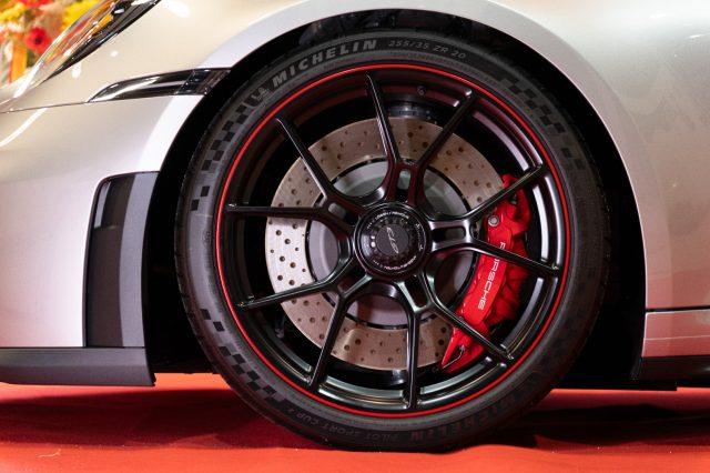 PORSCHE 992 GT3-WEISSACH.RESTYLING- CHI L'AMA LA CONOSCE !!!