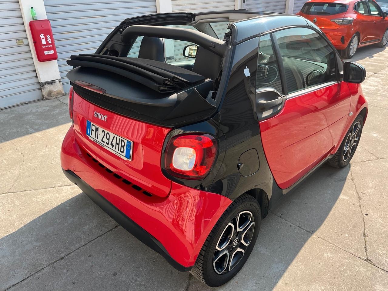 Smart ForTwo 70 1.0 CABRIO Passion OK NEOPATENTATI