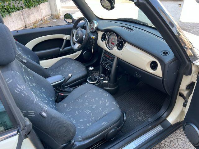 MINI Cabrio 1.6 16V One Chili