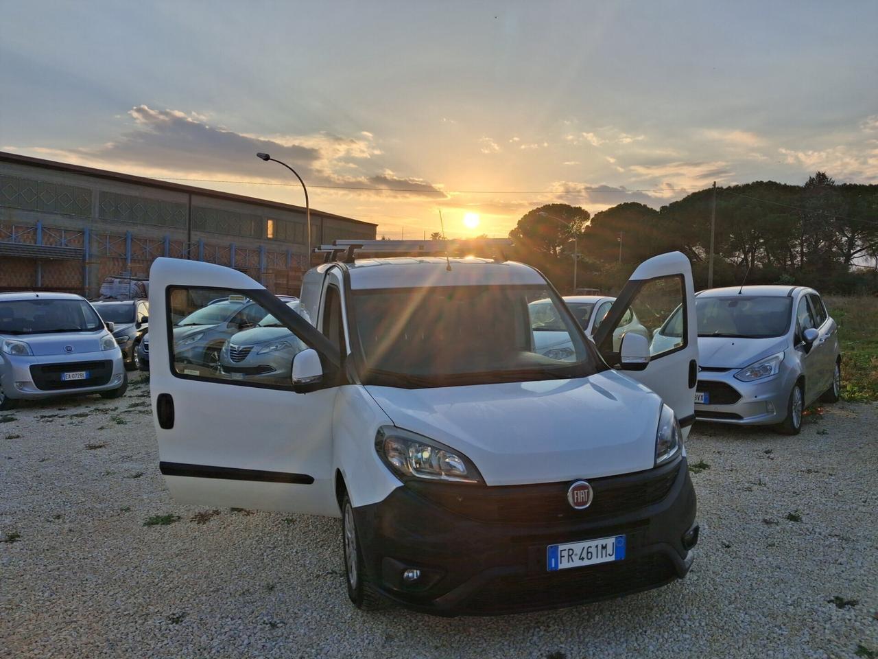 Doblò 1.6 MJT 16V 120CV 3 posti iva deducib
