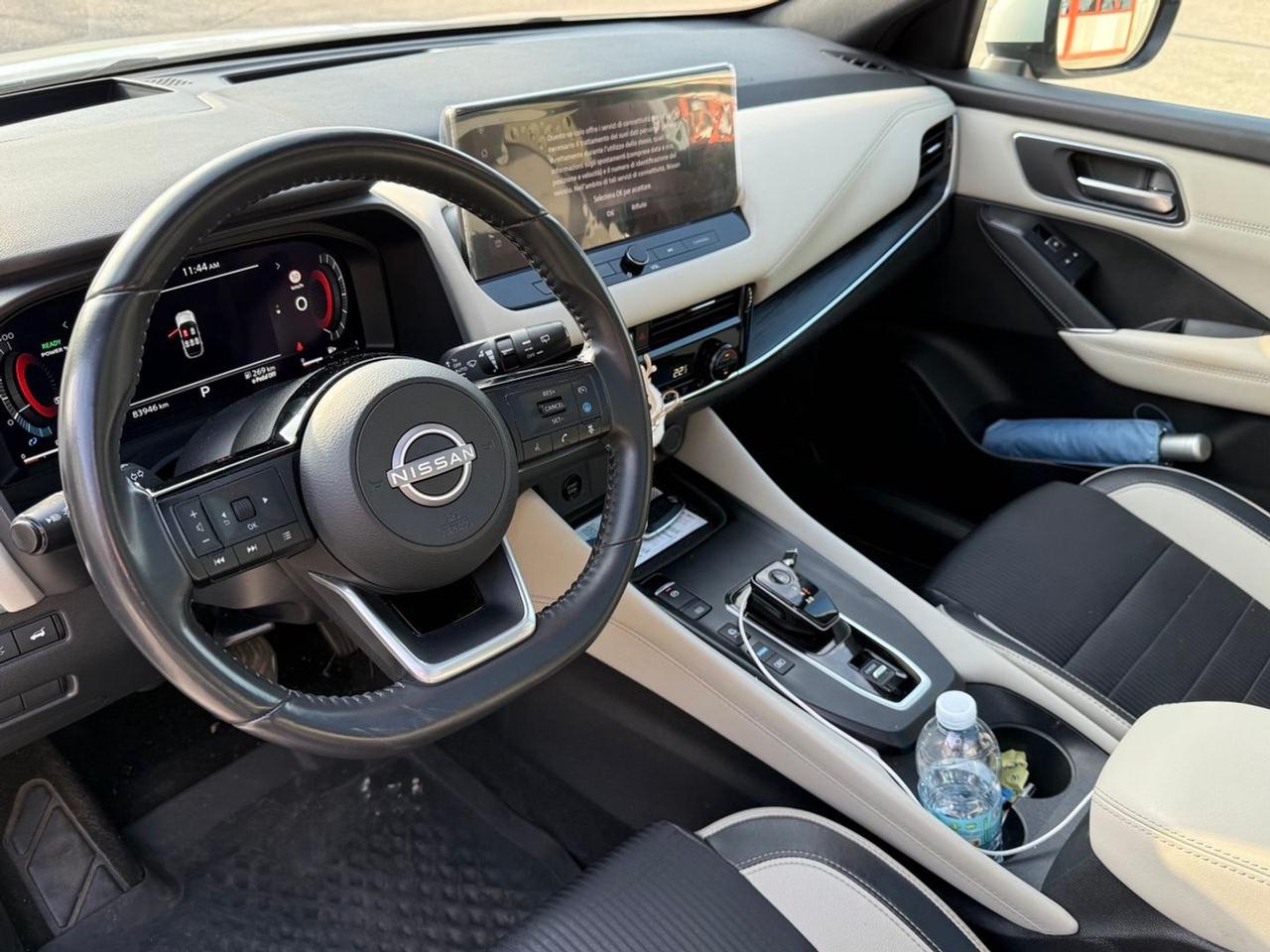 Nissan Qashqai tekna + #8485