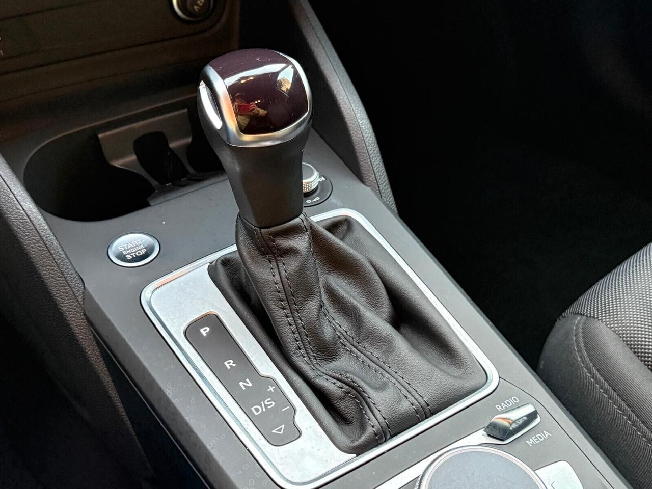 Audi Q2 35 TDI S tronic Business