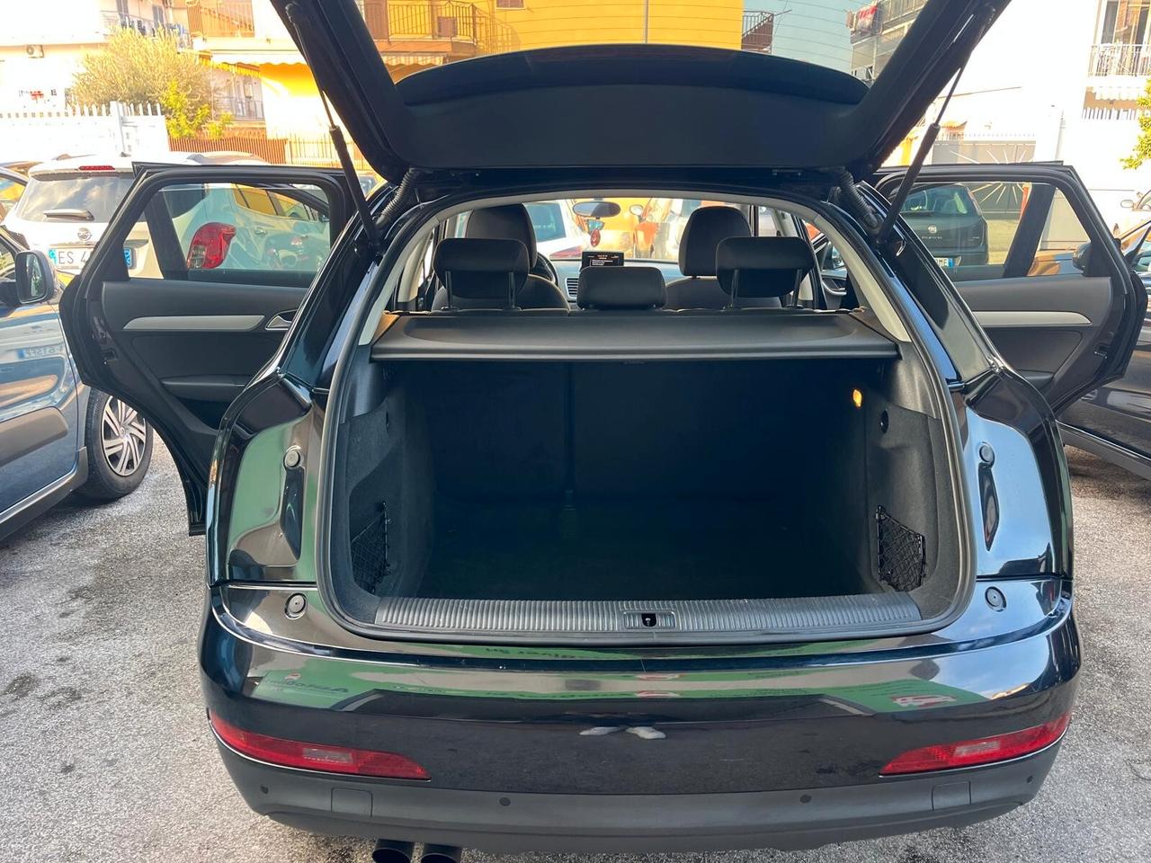 Audi Q3 2.0 TDI quattro S tronic Business Plus