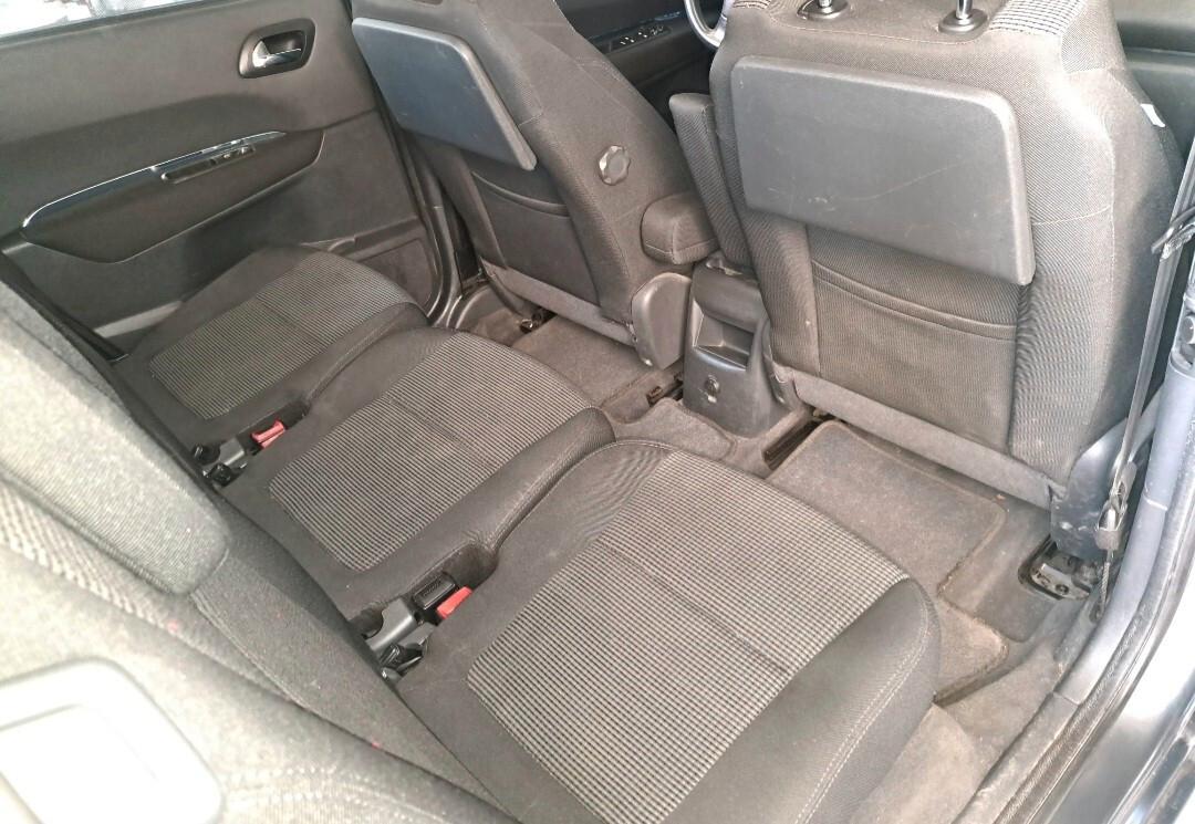 Peugeot 5008 2.0 HDi 150CV Tecno 7 posti