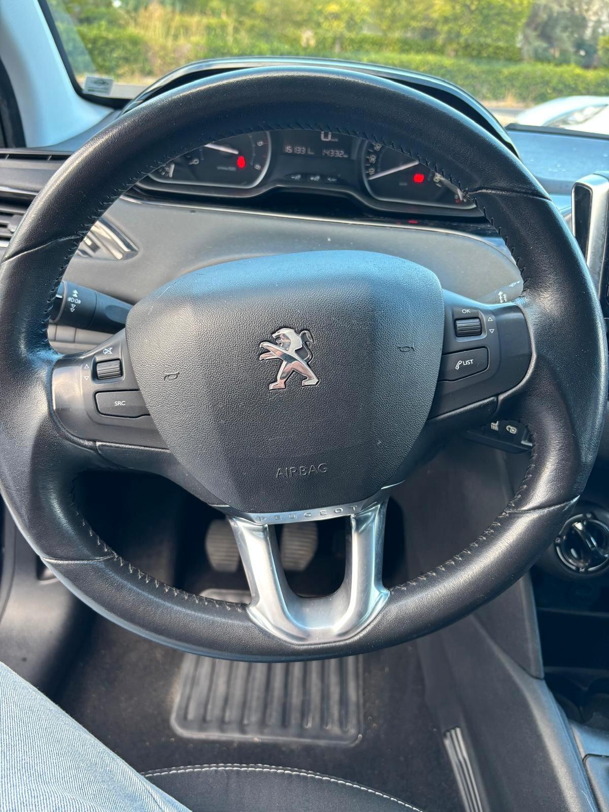 Peugeot 208 BlueHDi 75 5 porte Allure