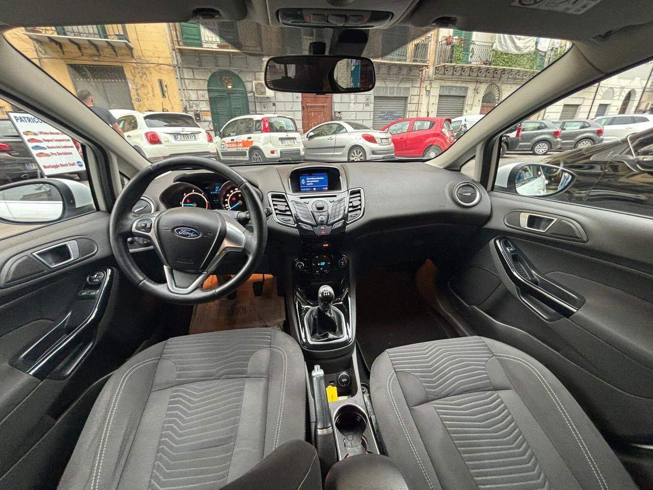 Ford Fiesta 1.5 TDCi 75CV 5 porte Titanium FINANZIABILE