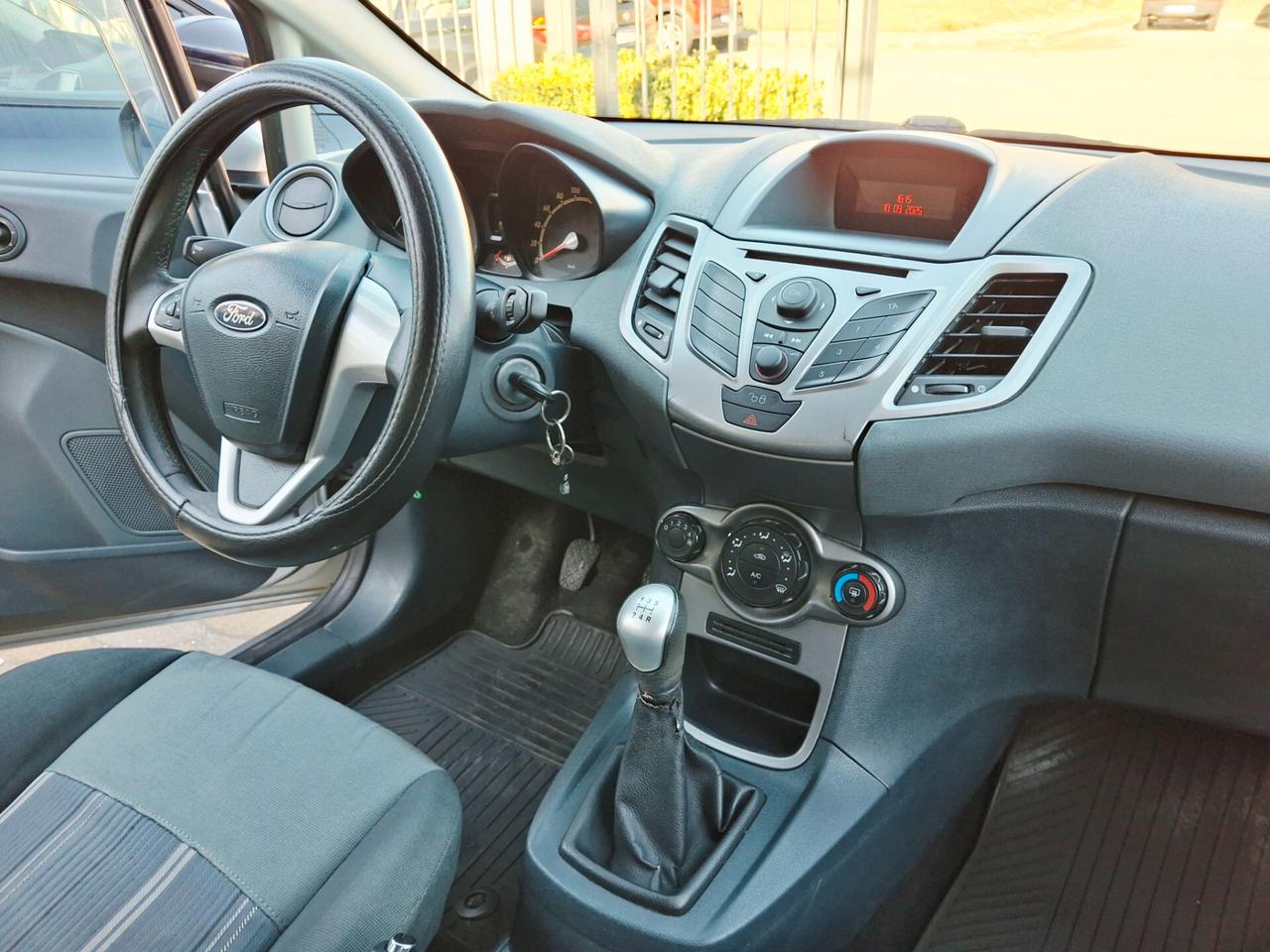 Ford Fiesta Fiesta+ 1.4 TDCi 68CV 5 porte
