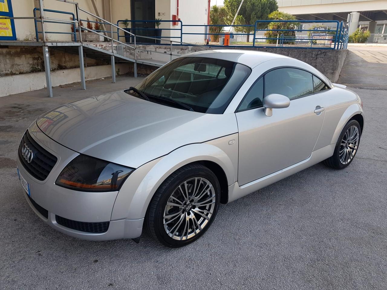 Audi TT Coupé 1.8 T 20V 179 CV cat