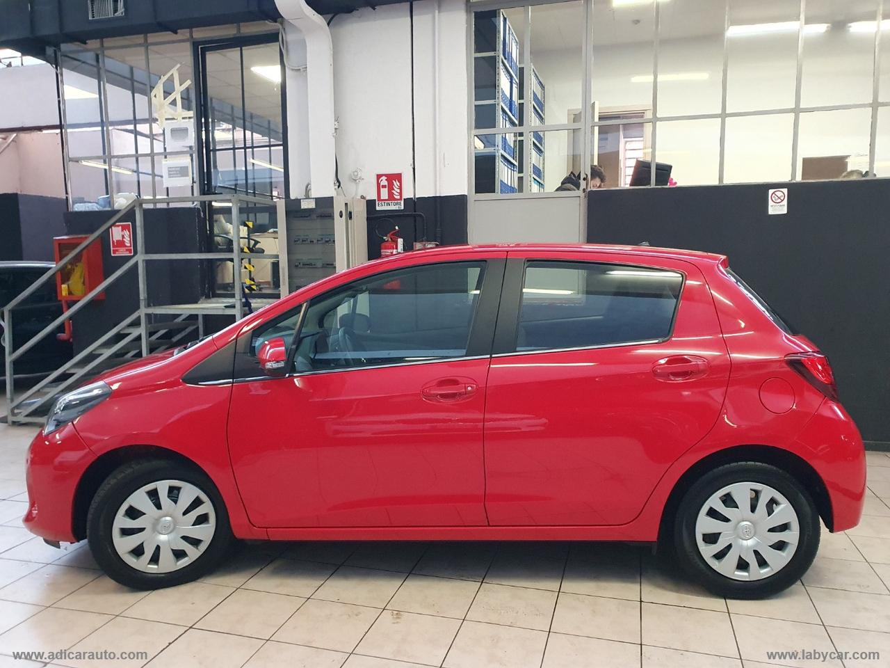 TOYOTA Yaris 1.0 5p.