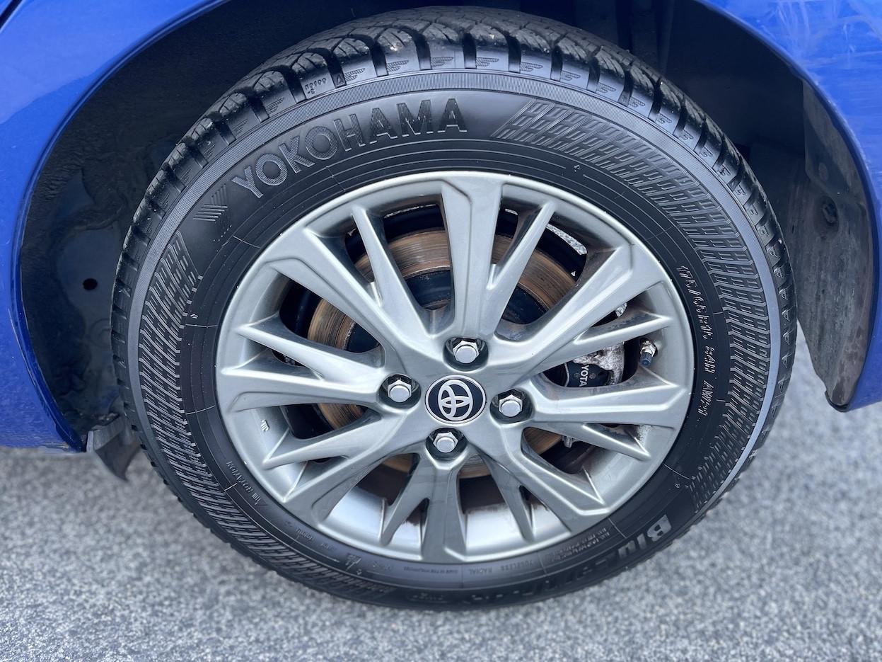 Toyota Yaris 1.5 Hybrid 73CV E6 Automatica Neo. - 2017