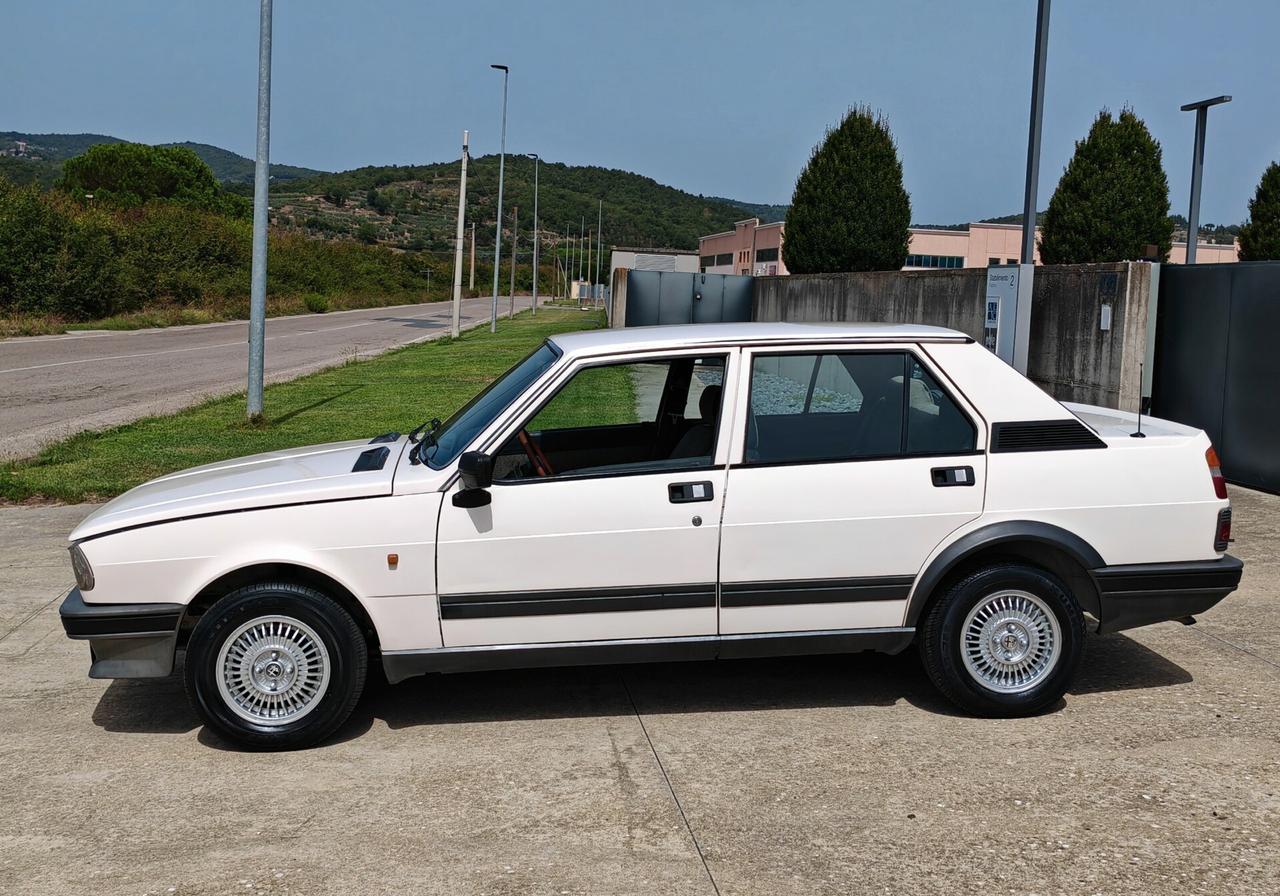Alfa Romeo Giulietta 1.6 L
