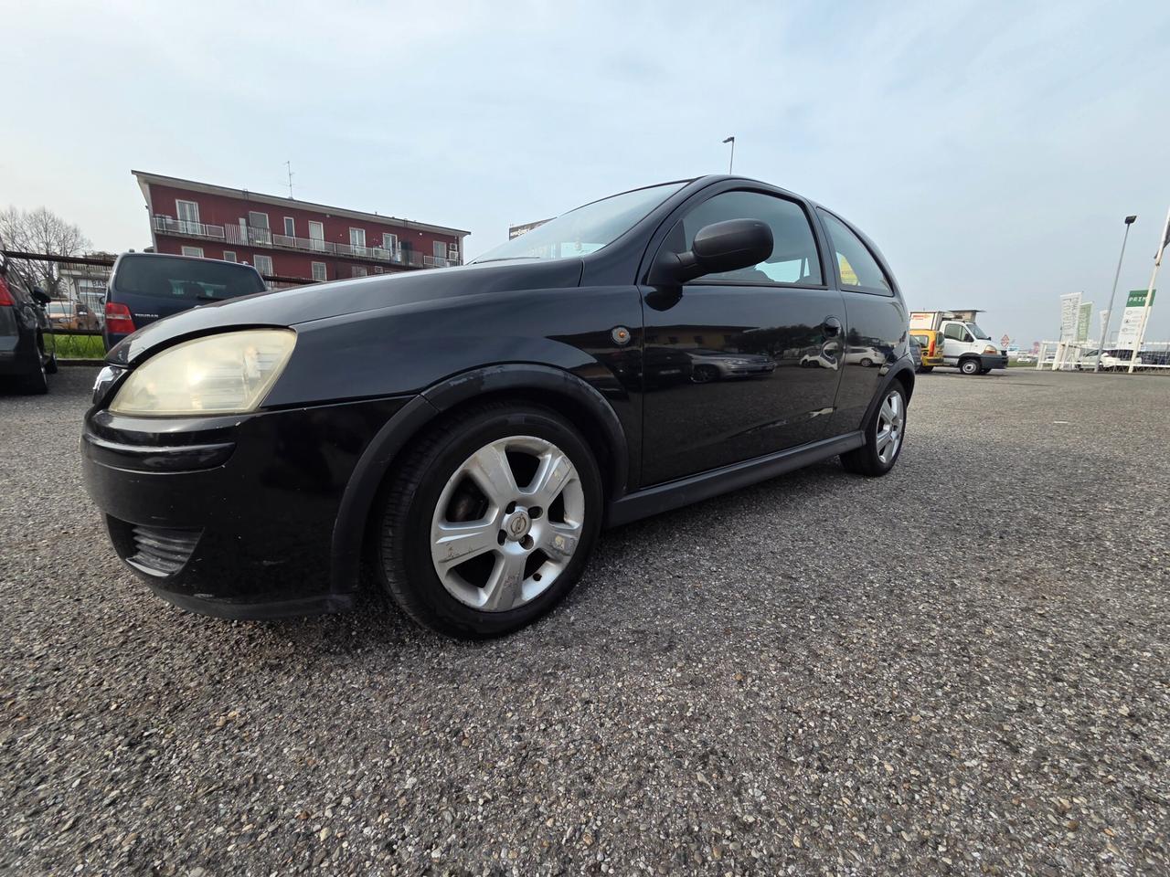 Opel Corsa 1.2i 16V cat 3 porte Sport