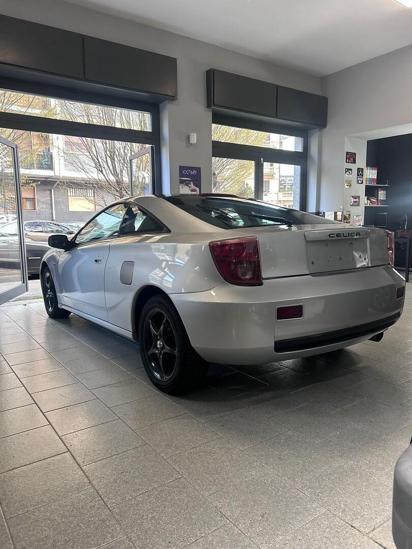 Toyota Celica uniproprietario