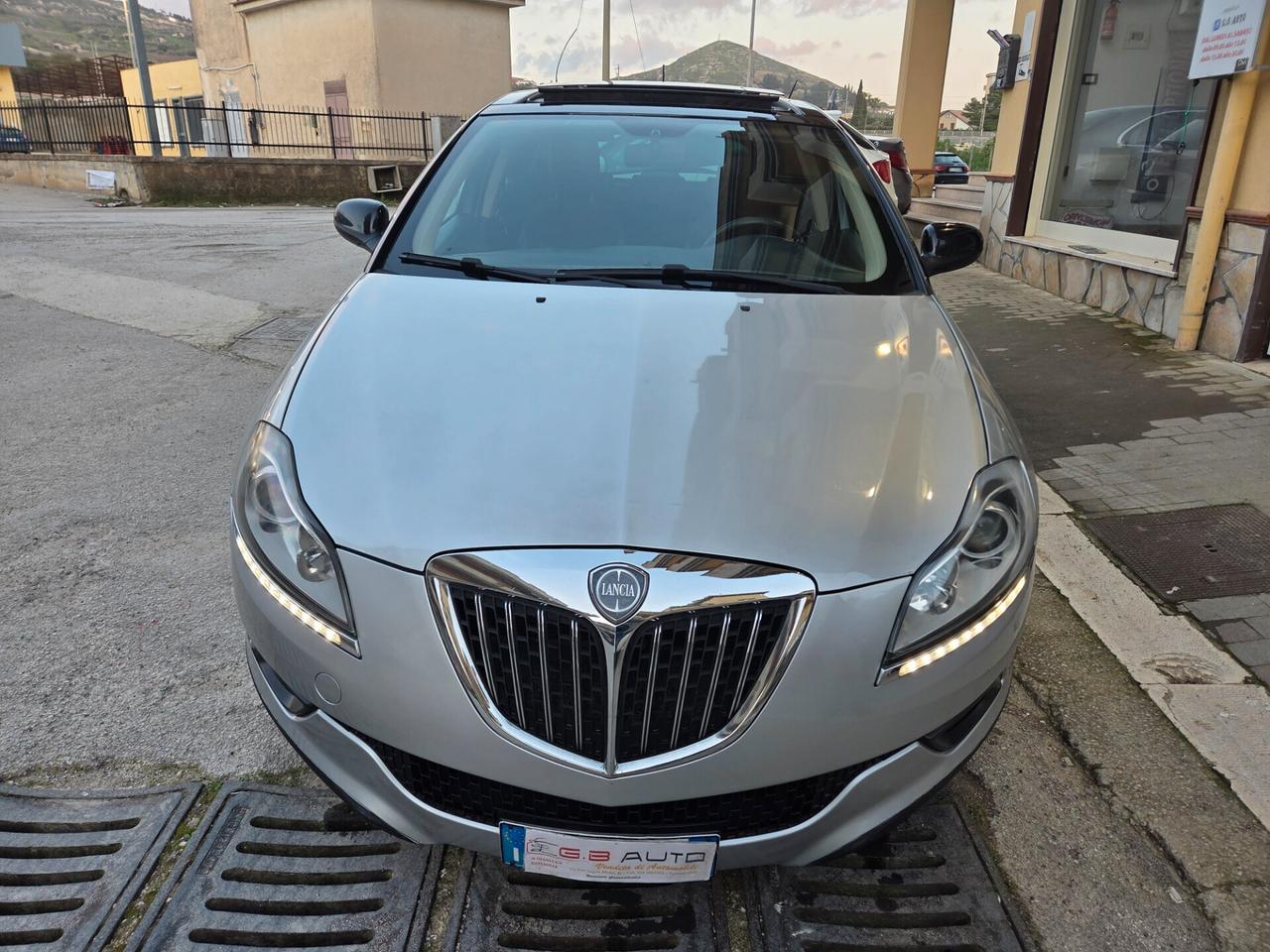 LANCIA DELTA 1.6 120 CV TETTO APRIBILE CERCHI 18 KMCERT