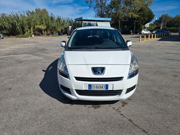 Peugeot 5008 1.6 HDi 115CV Active