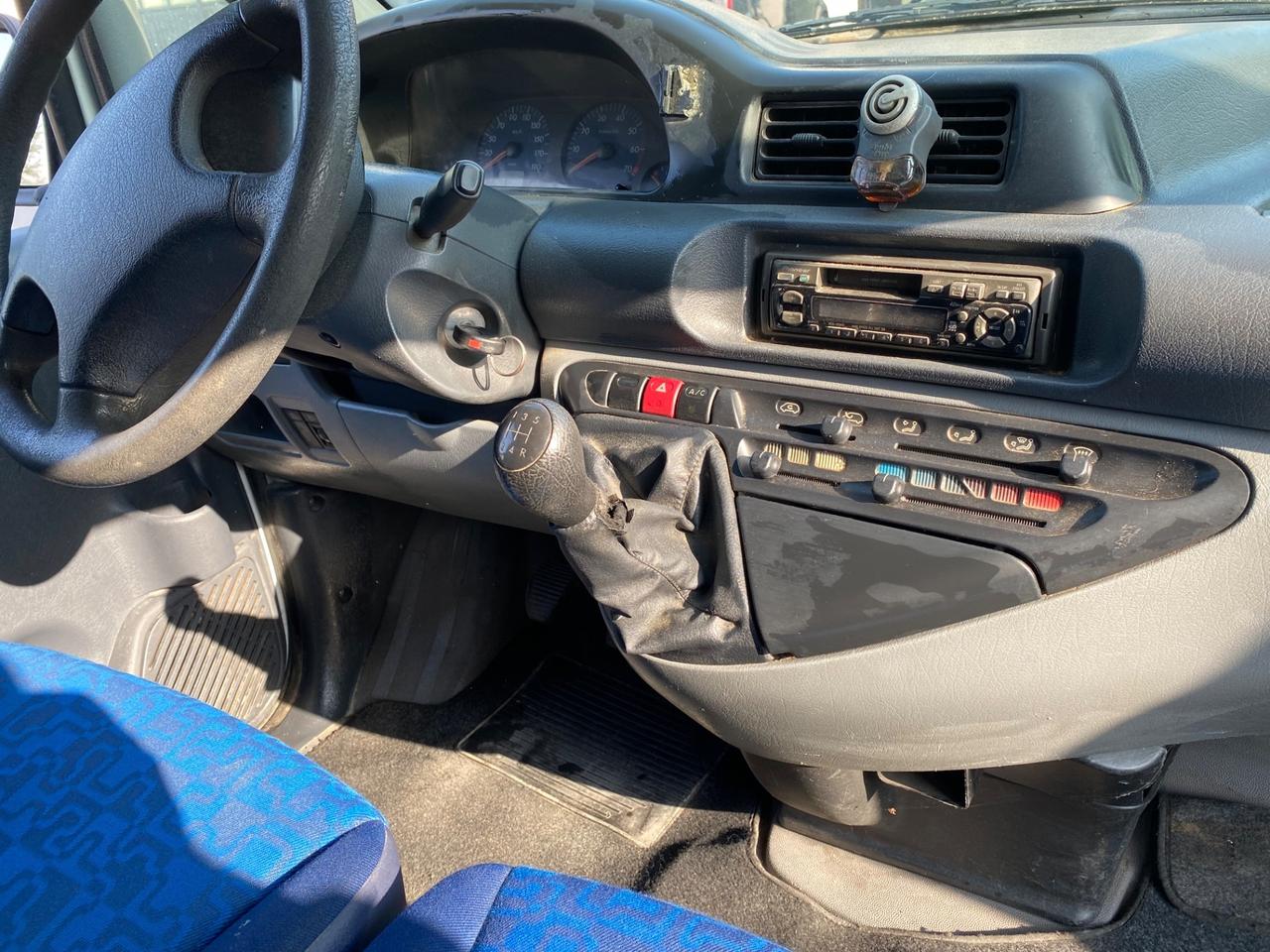 Fiat Scudo 1.9D cambio manuale con aria condizionata
