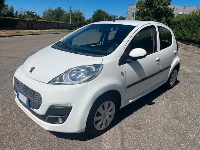 Peugeot 107 1.0 68CV 5p. Active 2Tronic AUTOMATICO