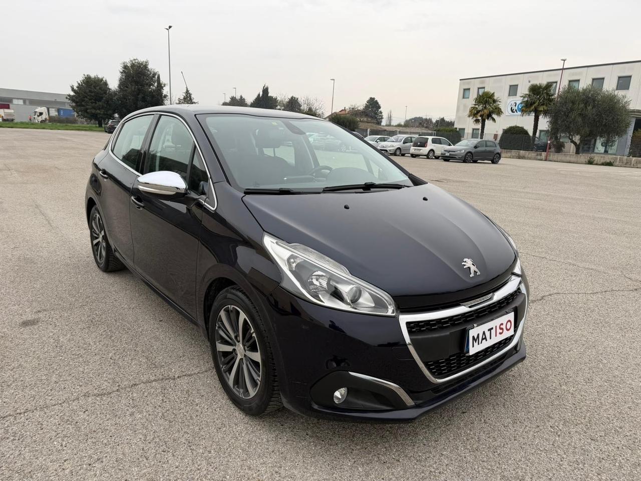 Peugeot 208 PureTech Allure GARANZIA 12 m