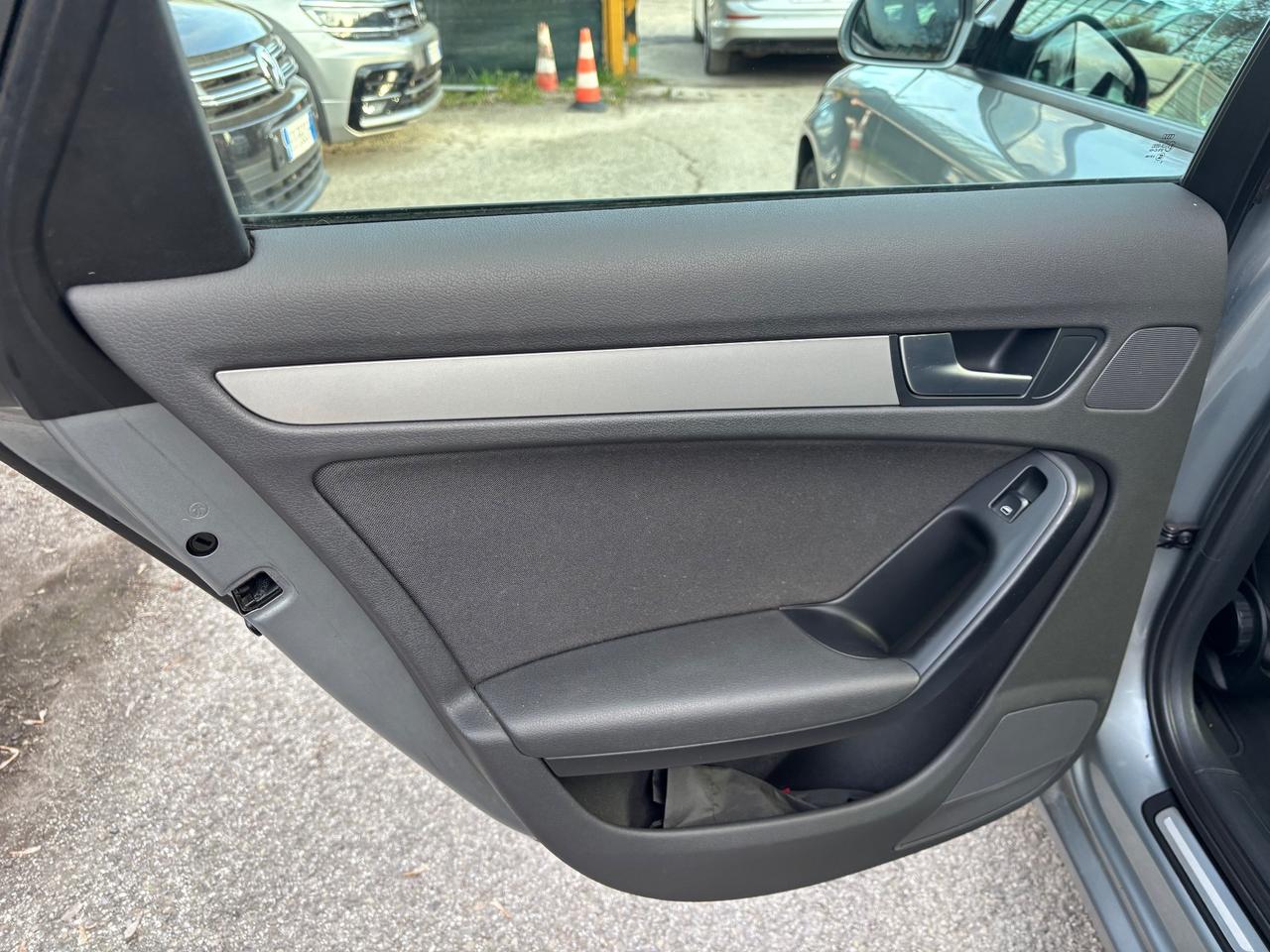 Audi A4 Avant 2.0 TDI 143cv automatica