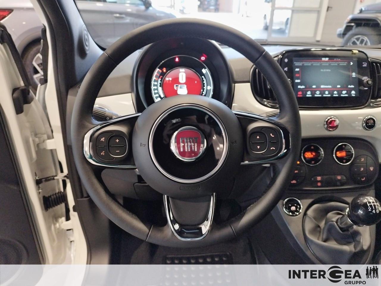 FIAT 500C 1.0 hybrid Dolcevita 70cv