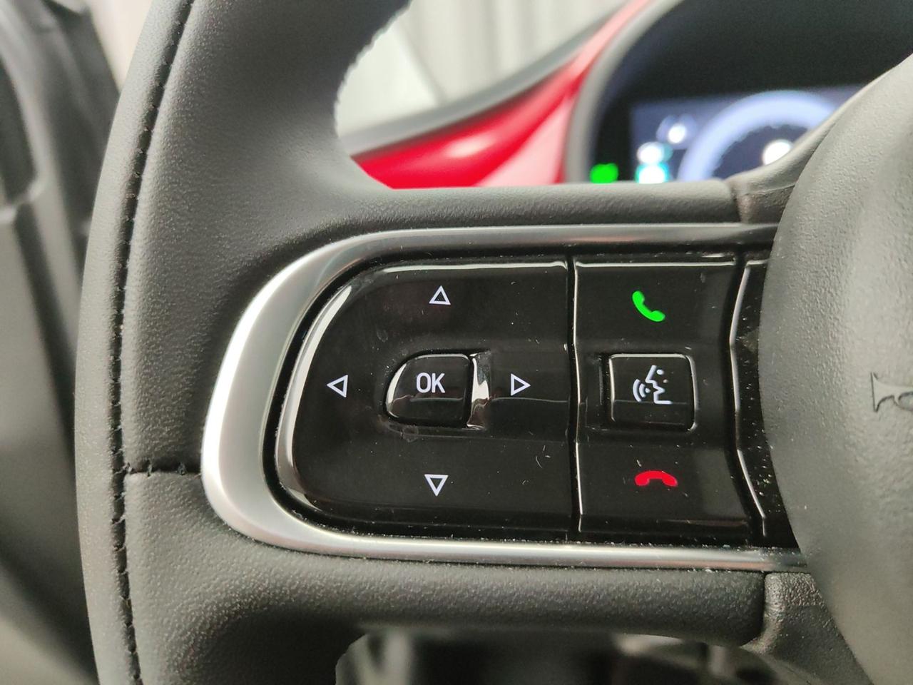 FIAT 500e 500E 118CV 320KM RED