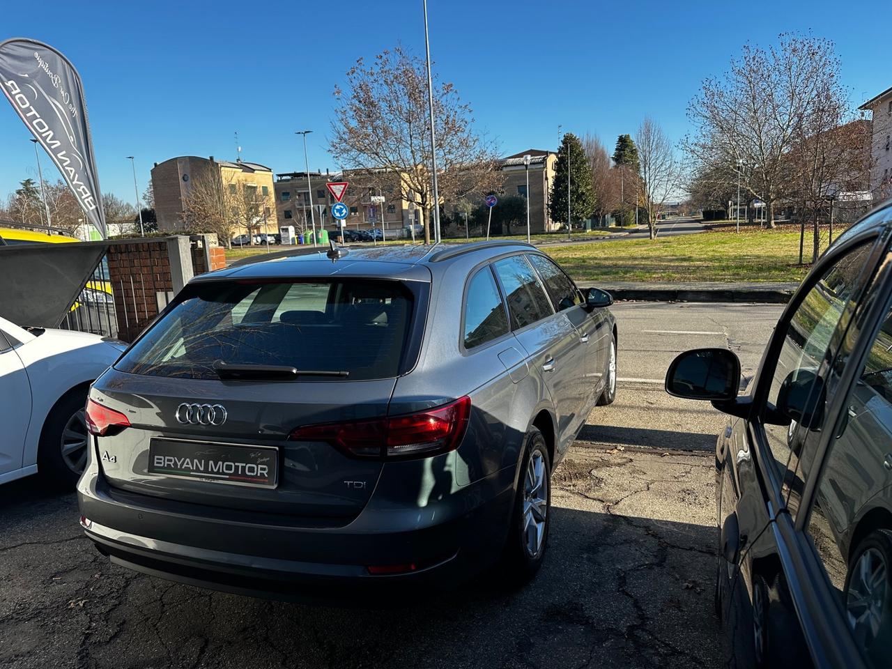 Audi A4 Avant 2.0 TDI 122 CV S tronic Business