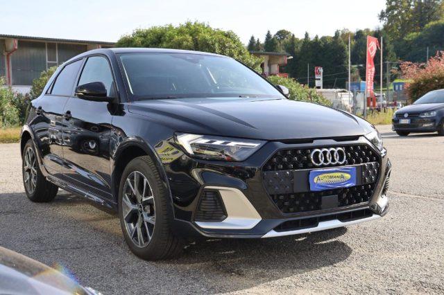 AUDI A1 allstreet 30 TFSI S tronic Identity Contrast