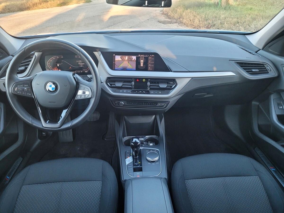 Bmw 116d 5p. Msport Exterior