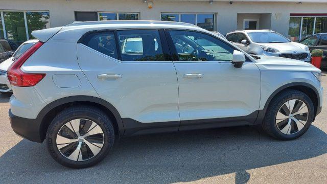 VOLVO XC40 T4 Recharge Plug-in Hybrid Inscription Exp PERMUTE