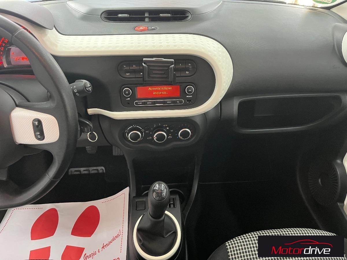 RENAULT - Twingo - SCe Life