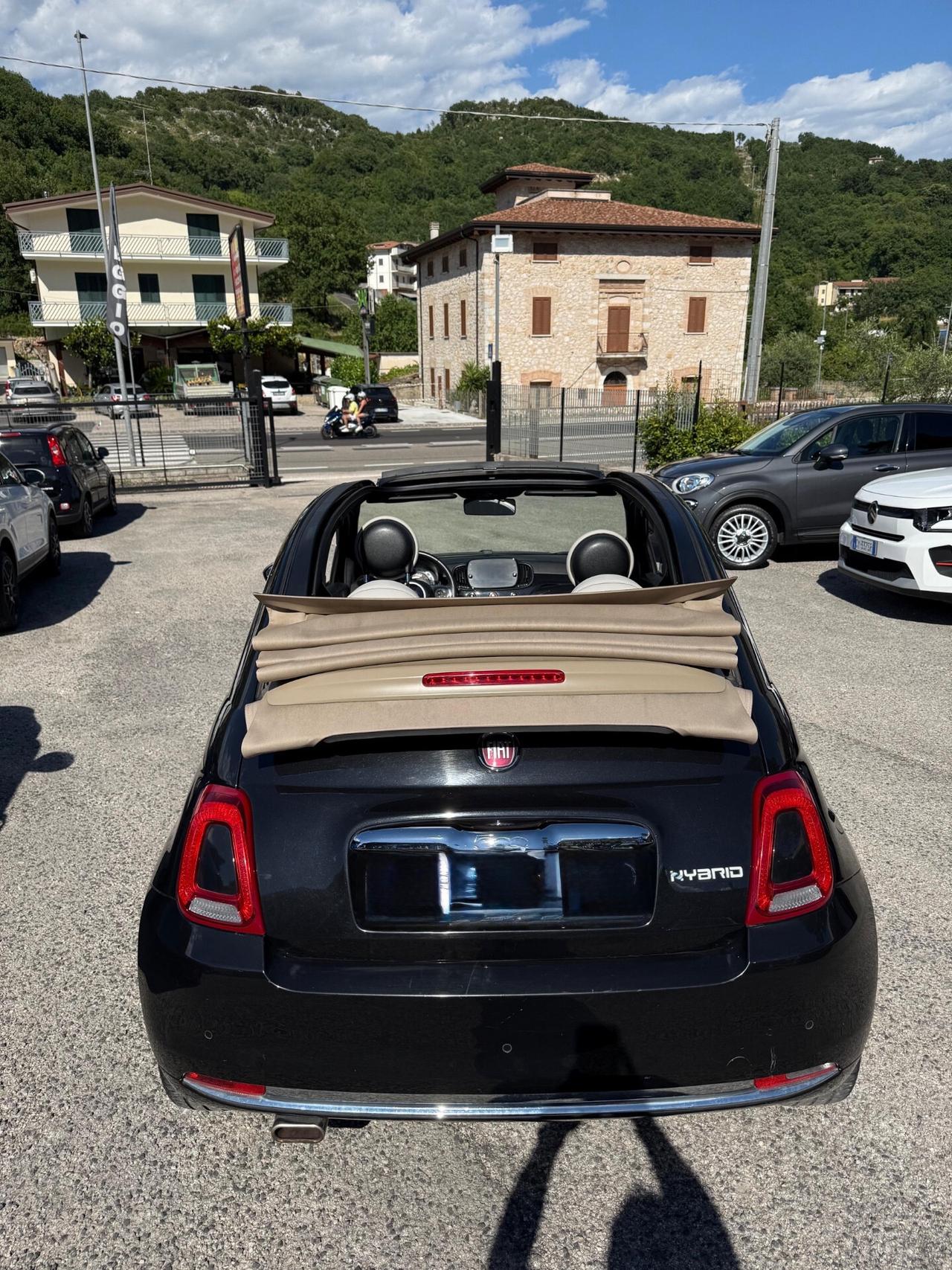Fiat 500 C 1.0 Hybrid Dolcevita
