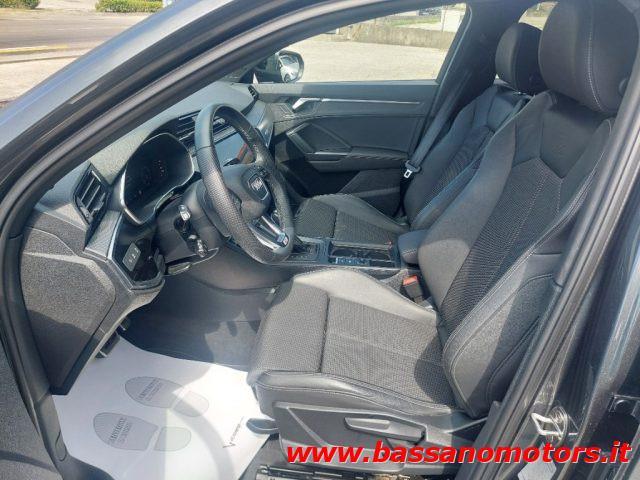 AUDI Q3 SPB 35 TFSI S tronic S line edition Identity Black