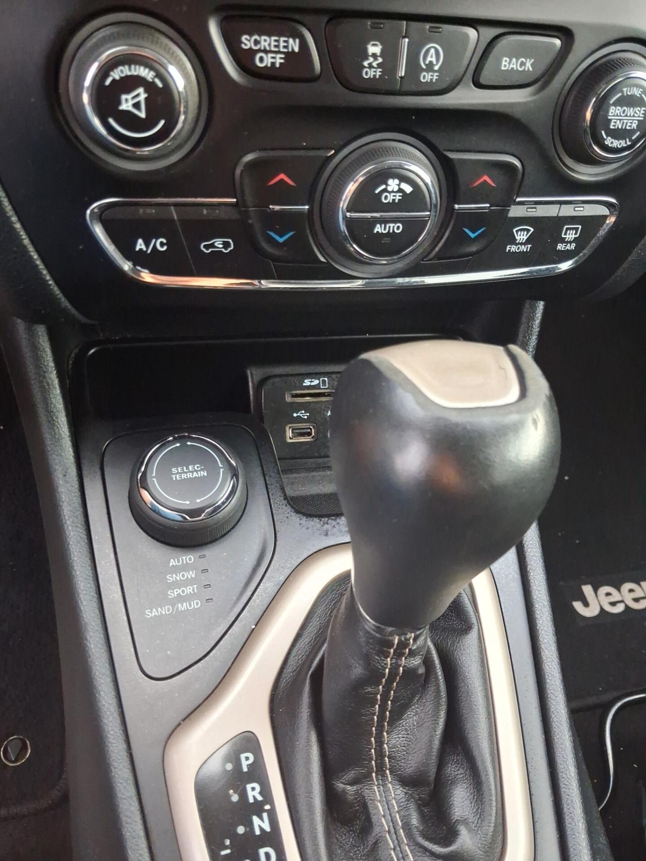 Jeep Cherokee 2.2 Mjt II 4WD Active Drive I Night Eagle